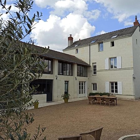 La Douceur Saumuroise Avec Petit Dejeuner Exterior photo