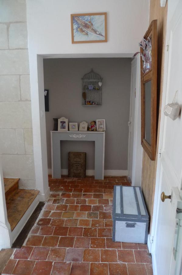 La Douceur Saumuroise Avec Petit Dejeuner Exterior photo